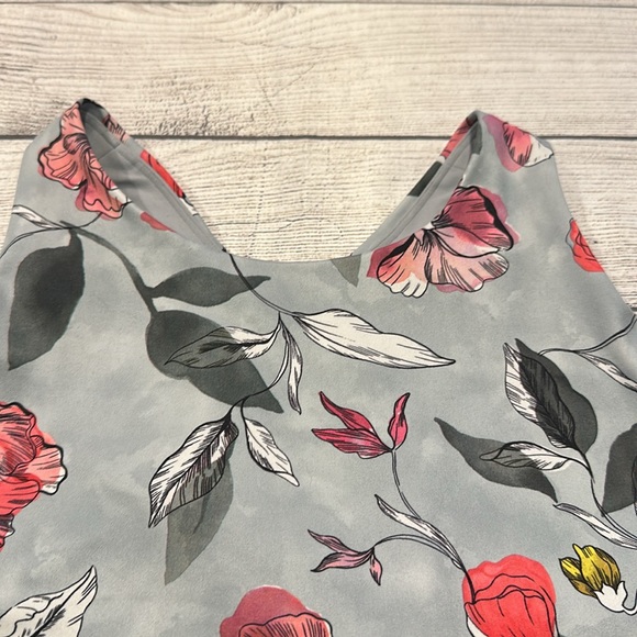 Women’s Athleta floral print Conscious Crop size 2X - Picture 2 of 14